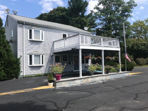 Atlantic Motel image 3